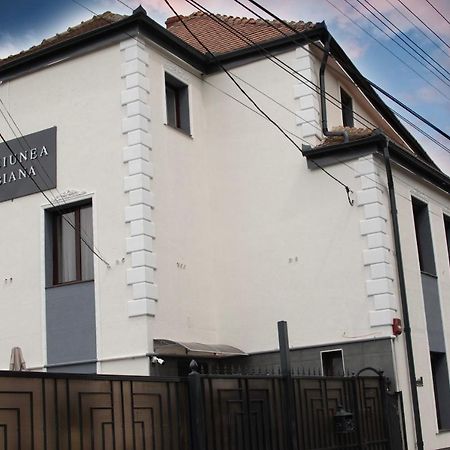 Pensiunea Sibiana Sibiu Dış mekan fotoğraf